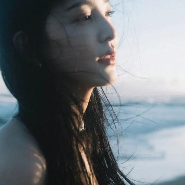 女人藏身的森林